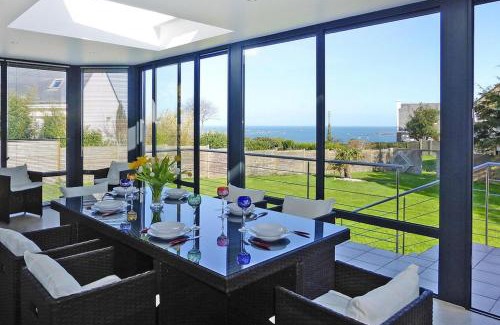 Ploubazlanec House | Pet-Friendly Cottage in Ploubazlanec with 10/10 Rating