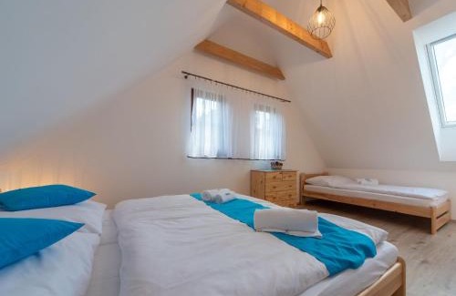 Straz nad Nezarkou House | Pet-Friendly Holiday Home Cilka 2: Rated 9/10 by Guests