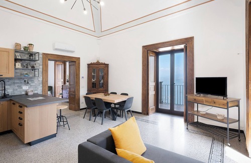 Vico Equense House | Relaxing Retreat at Casetta Punta la Guardia with Ocean Views