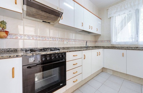 Alcanar House | Holiday Home 'Can Manya' with Private Pool, Private Terrace and Private Garden