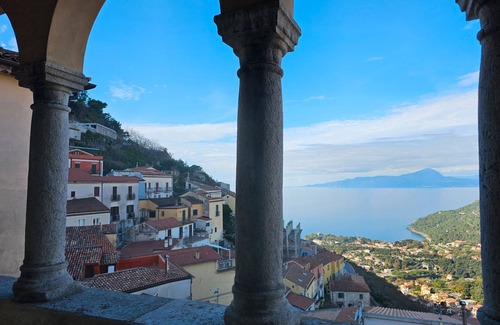 Maratea House | Holiday Home 'Cappuccina' with Mountain View