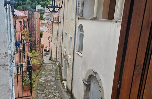 Maratea House | Holiday Home 'Cappuccina' with Mountain View