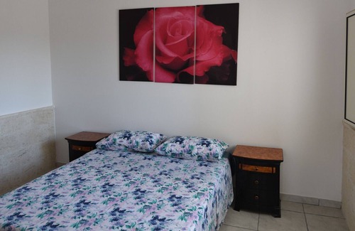 Torre Colimena House | Holiday Home "Capu Cilona" with Sea View, Private Terrace & Wi-Fi