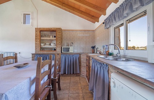Barbate House | Inviting Holiday Home 'Casa Andrea' with Mountain View & Pool