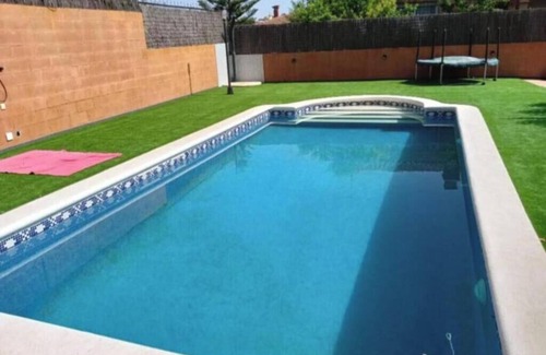 Calafell House | Private Pool Oasis: Casa Con Piscina for Unforgettable Stays