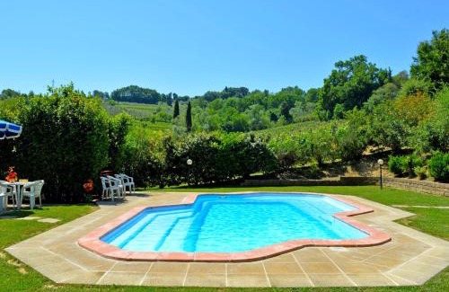 Gambassi Terme House | Inviting Holiday Home Casa dei Ciliegi with Pool & Pets Welcome