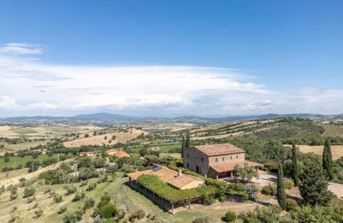 Scansano House | Guest Rated 10/10: Holiday Home Casa dell'Orto Awaits