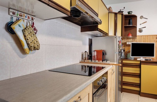 Fontana Nuova-Bevia House | Mountain View Holiday Home 'Casa della Rosina' with Spa