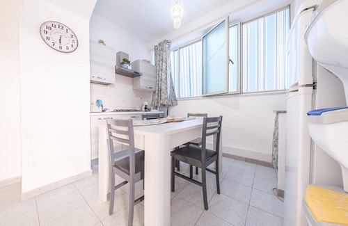 Canneto House | Beautiful Holiday Home 'Casa di Nonna Anna' by the Beach