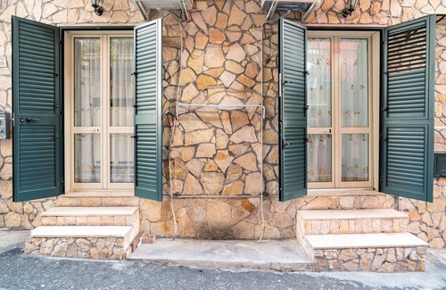 Gaggi House | Cozy Holiday Home "Casa Ilary" with Wi-Fi & A/C