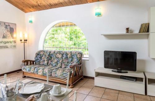 Arolo House | Discover Holiday Home Casa nel Bosco: Oceanfront Retreat