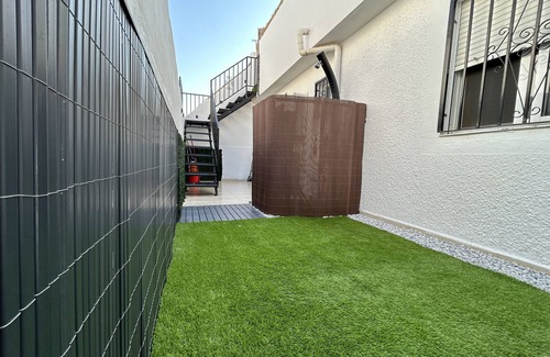 Mazarron House | Holiday Home 'Casa Luso' with Mountain View, Wi-Fi and Air Conditioning
