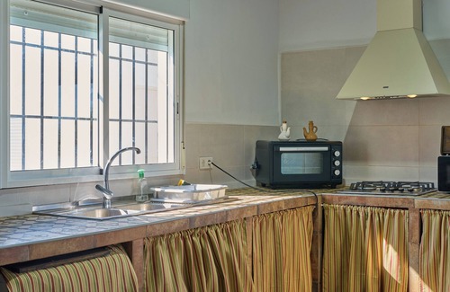 La Carlota House | Relaxing Holiday Home 'Casa Rural Olivar De La Marquesa' with Pool