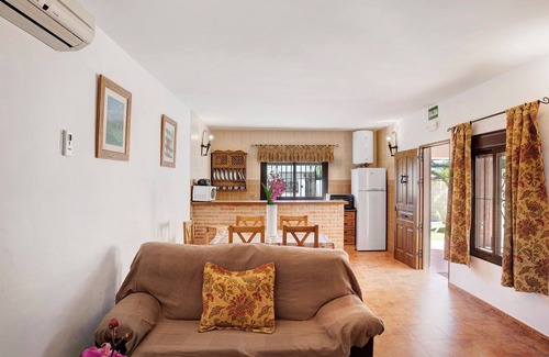 Zahora House | Beachfront Holiday Home "Casa Miguel 3" with Terrace & Wi-Fi
