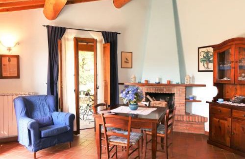 Bucine House | Idyllic Holiday Home Cedri Alti-1 with Pool & Pet-Friendly