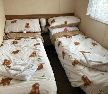 Great Yarmouth Resort | Holiday home cherry tree Burgh castle Great Yarmouth