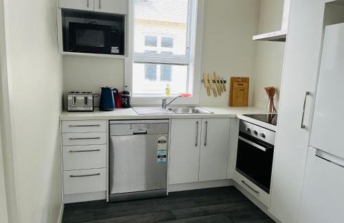 Dunedin House | Beautiful 3-Bedroom Home Near Beach with Child-Friendly Amenities