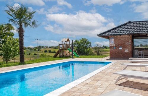 Municipality of Krizevci House | Relaxing Countryside Retreat with Pool and Family Amenities