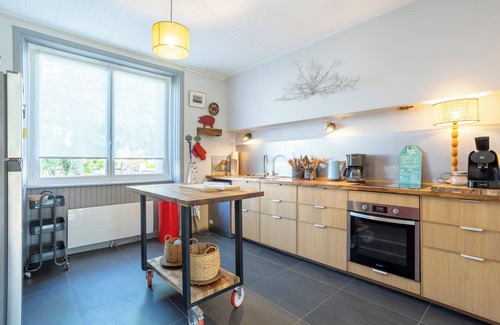 Penmarch House | Holiday Home 'Cozy Breizh -4 Ch 8 Pers- 1km Plage' with Private Terrace, Private Garden and Wi-Fi