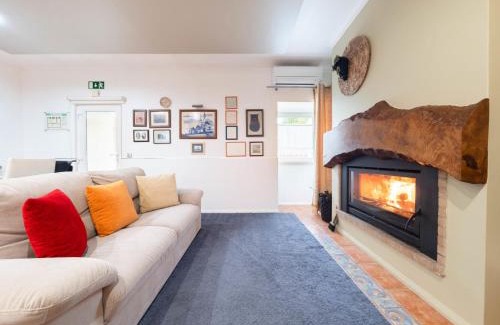 Alcobaca House | Family-Friendly Holiday Home D'Olivia - Rated 9.5/10!
