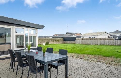 Thyboron House | Cozy Holiday Home Darja - Steps from the Beach