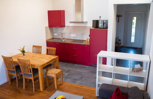 Thesenvitz House | Holiday Home 'Rüno 1' with Private Terrace, Private Garden and Wi-Fi