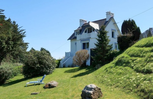 Plouguerneau House | Oceanfront Holiday Home de la Côte - Guest Rated 9/10