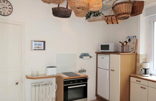 Plouguerneau House | Oceanfront Holiday Home de la Côte - Guest Rated 9/10