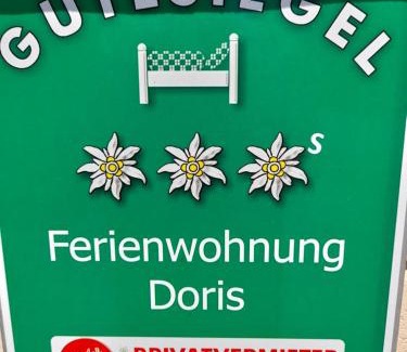 Bad Goisern Apartment | Family-Friendly Holiday Home Doris with Pool & High Ratings