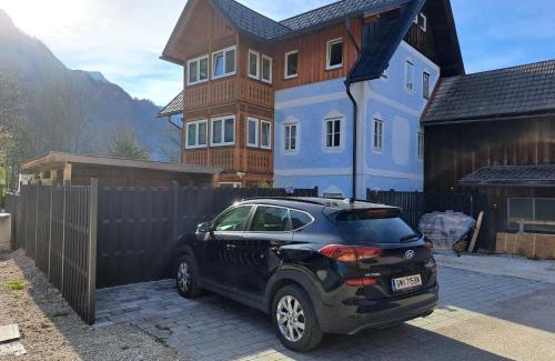 Bad Goisern Apartment | Family-Friendly Holiday Home Doris with Pool & High Ratings