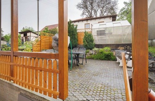 Bad Urach House | Exceptional Holiday Home 'Doris' with Terrace & Wi-Fi