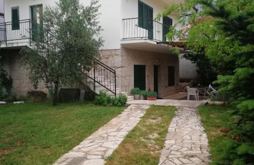 Runovici House | Cozy Holiday Home Dunja with Convenient Kitchen Access