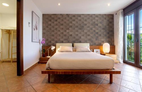 Alcaucin House | Idyllic Holiday Home El Encinar with Ocean Views & Pool