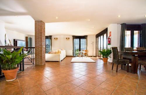 Alcaucin House | Idyllic Holiday Home El Encinar with Ocean Views & Pool