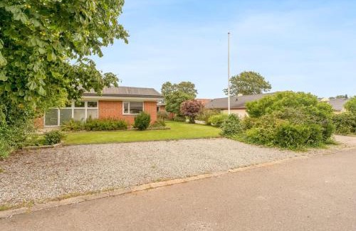 Oster Hurup House | Relaxing Holiday Home Elaine Near the Sea in NE Jutland