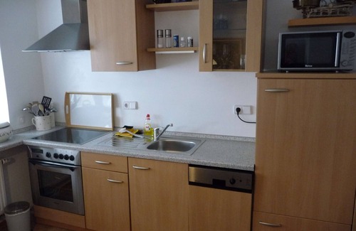 Eisenbach House | Holiday Home 'Elfi Mit 85qm' with Shared Terrace, Shared Garden and Wi-Fi