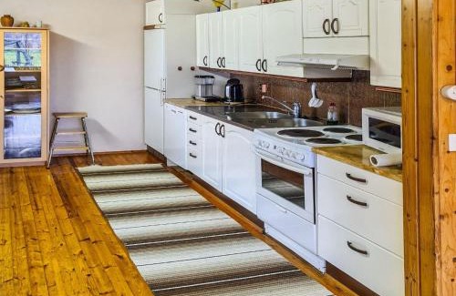 Nilsia House | Unforgettable Stay at Holiday Home Ellilä - 4 Star Gem