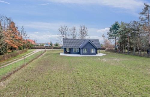 Tranekaer House | Emmalina Holiday Home: Top-Rated Retreat Near the Sea