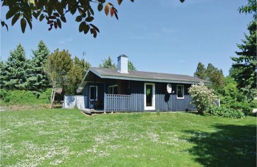 Tranekaer House | Cozy Home in Tranekr with Kitchen, Pet & Child Friendly