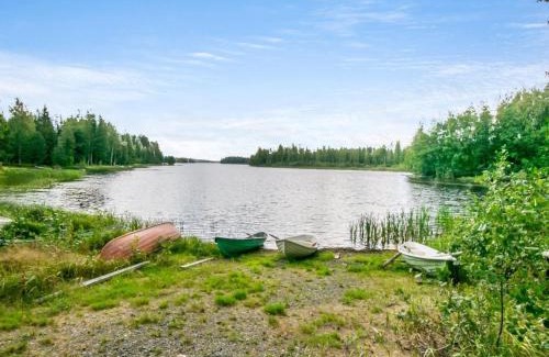 Mikkeli House | Relaxing Holiday Home Eteläaho with Hot Tub & Kitchen