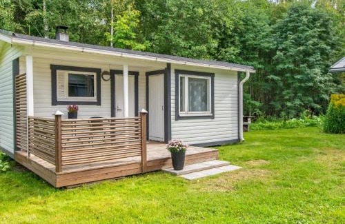 Mikkeli House | Relaxing Holiday Home Eteläaho with Hot Tub & Kitchen