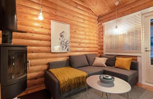 Yllasjarvi House | Family-Friendly Escape at Holiday Home Felixinpolku 2