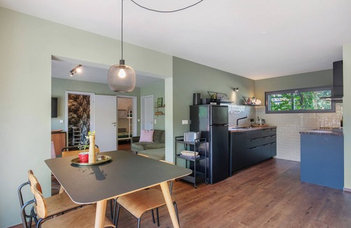 Joachimsthal House | Holiday Home 'Ferienhaus Am Grimnitzsee' with Private Terrace, Private Garden and Wi-Fi