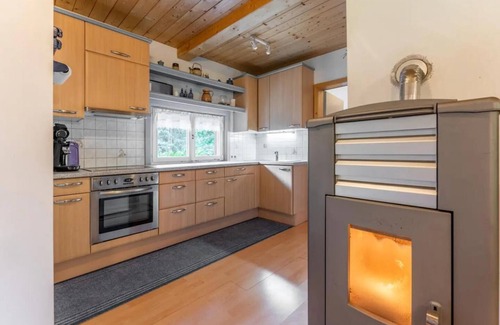 Wolfsberg House | Holiday Home 'Ferienhaus Waldenstein 1' with Mountain View, Private Terrace and Wi-Fi