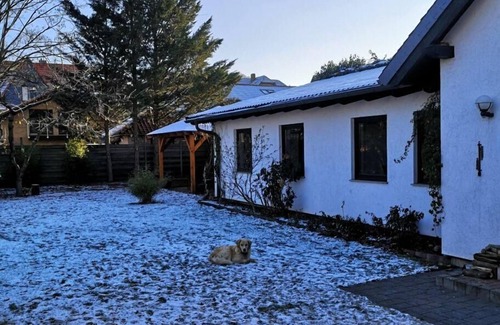 Wernigerode House | Ocean View Retreat: Ferienhaus Marie with Breakfast & Kitchen