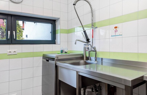 Nusttal House | Holiday Home 'Ferienhaus Buwesch 13' with Private Terrace, Shared Garden and Wi-Fi