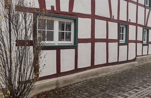 Lohndorf House | Exceptional Ferienhaus Löhndorf: Pet-Friendly Retreat
