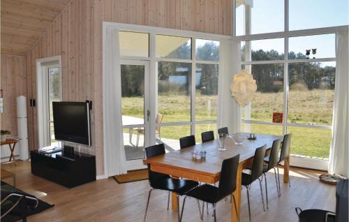 Nørre Fjand House | Family-Friendly 4 Bedroom Home in Ulfborg with Pets Welcome