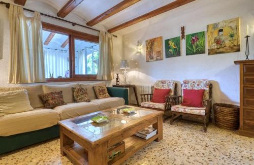El Tosalet House | Family-Friendly Retreat at Holiday Home Florencia by Interhome