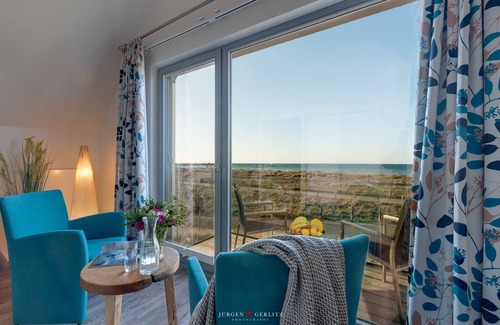 Heiligenhafen House | Spacious Holiday Home for 8 in Heiligenhafen Awaits